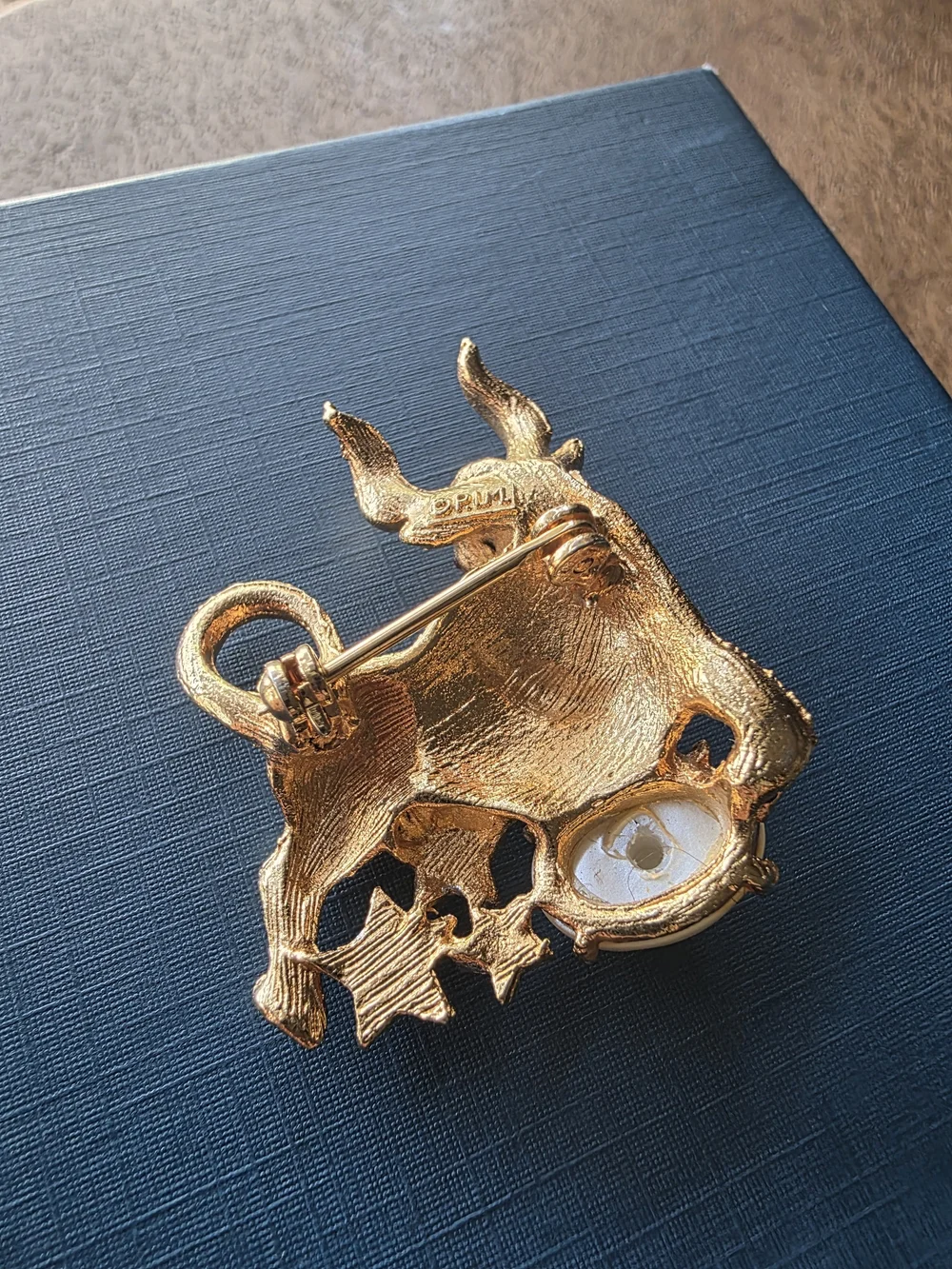 Vintage Piscitelli PIM Zodiac Astrology Taurus Brooch Gold Tone Faux Pearl